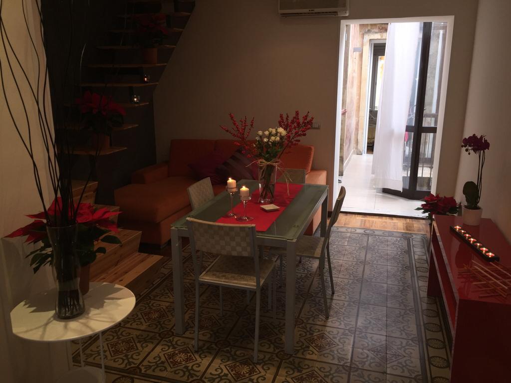 Al Castello Apartamento Catânia Quarto foto